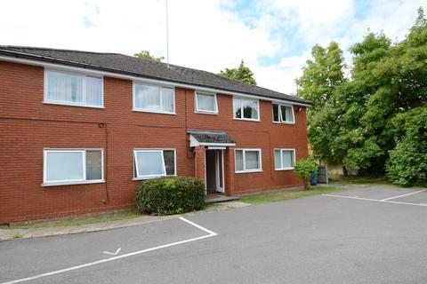 2 bedroom flat to rent, Brittain Court