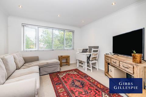 Myrtleside Close, Northwood, Middlesex, HA6 2XH