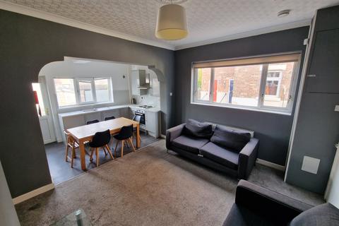 undefined, Lilac Grove, Beeston, Nottingham, Nottinghamshire, NG9