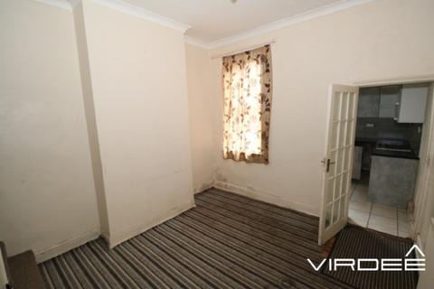 2 bedroom end of terrace house for sale, Uplands Road, Handsworth, West Midlands, B21