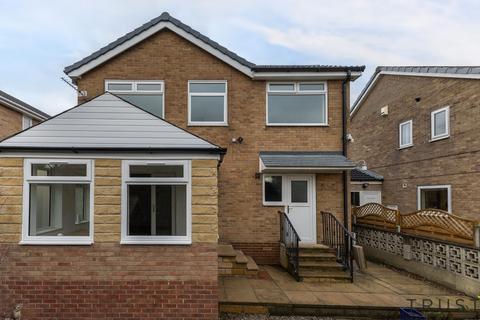 4 bedroom detached house to rent, Mirfield WF14