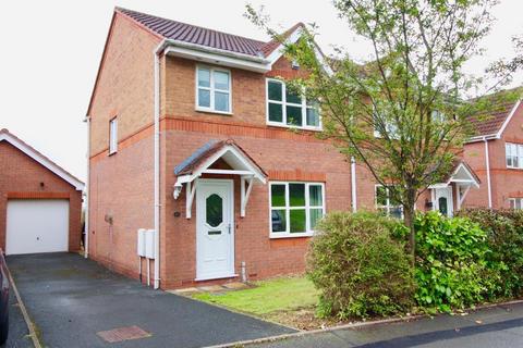 3 bedroom semi-detached house to rent, Basford Park, Stoke on Trent ST4