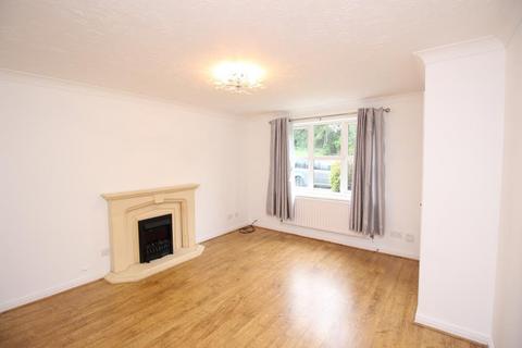 3 bedroom semi-detached house to rent, Basford Park, Stoke on Trent ST4