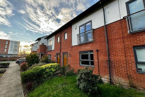 3 bedroom mews to rent, Montmano Drive, West Didsbury, Manchester, M20 2EB