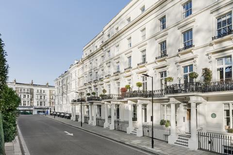 3 bedroom penthouse for sale, Leinster Square, London W2