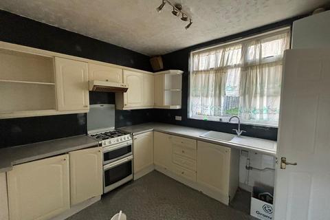 2 bedroom terraced house to rent, Queens Road, Smethwick