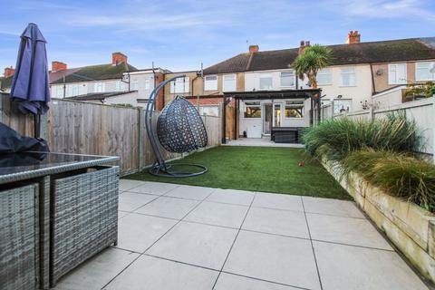 2 bedroom terraced house for sale, Harcourt Avenue, Sidcup