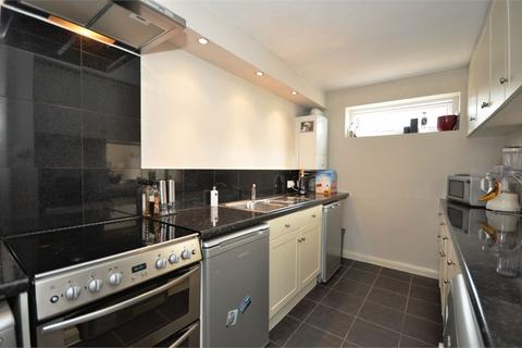 2 bedroom duplex for sale, Edgecumbe Court, Staines upon Thames TW18