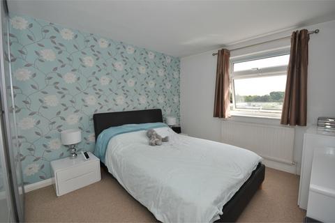 2 bedroom duplex for sale, Edgecumbe Court, Staines upon Thames TW18