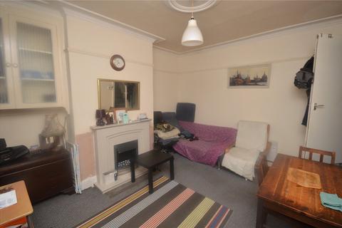 1 bedroom terraced house for sale, Recreation Crescent, Leeds, West Yorkshire