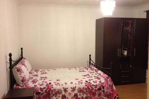 1 bedroom in a house share to rent, Park road