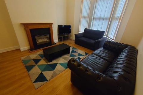 4 bedroom terraced house to rent, Egerton Road, Wavertree