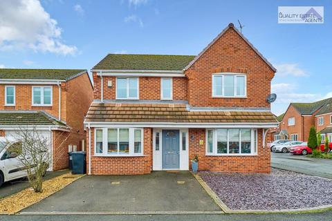 5 bedroom detached house to rent, 27 Gadwall Croft, Newcastle-under-Lyme ST5