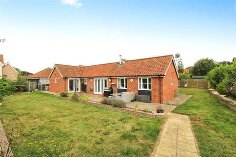 4 bedroom bungalow for sale, Cavell Close, Bawdsey, Woodbridge, Suffolk, IP12