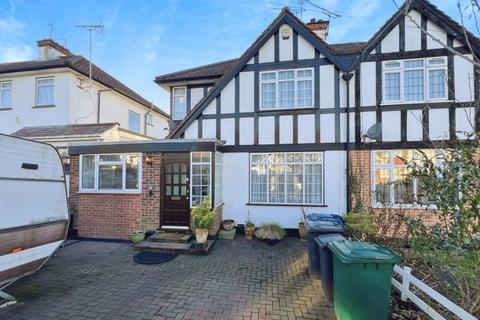 4 bedroom semi-detached house for sale, Ellesmere Avenue, London