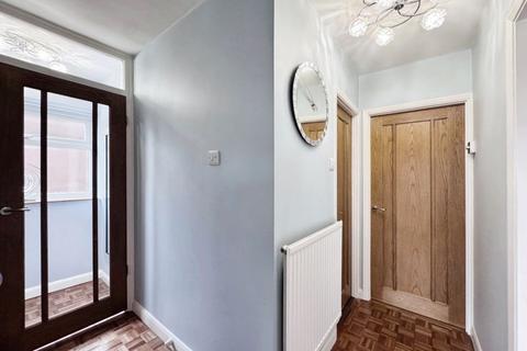 2 bedroom maisonette for sale, Summit Close, Edgware