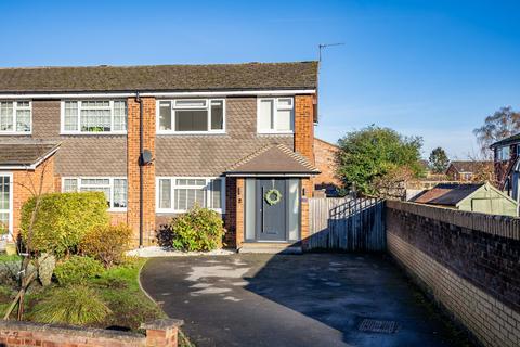 3 bedroom semi-detached house for sale, Ringway Road, St. Albans AL2