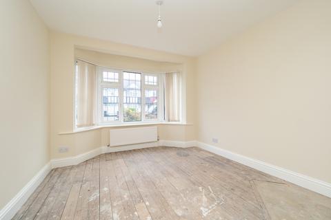 3 bedroom terraced house for sale, Aragon Road, Morden SM4