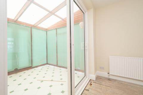 3 bedroom terraced house for sale, Aragon Road, Morden SM4