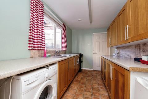 3 bedroom terraced house to rent, Dent Street, Durham DL14