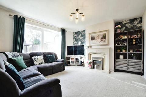 3 bedroom end of terrace house for sale, Swalecliff Avenue, Greater Manchester M23