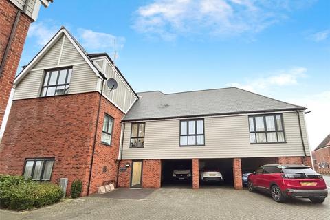 2 bedroom flat for sale, Beaufighter Close, Kent ME4