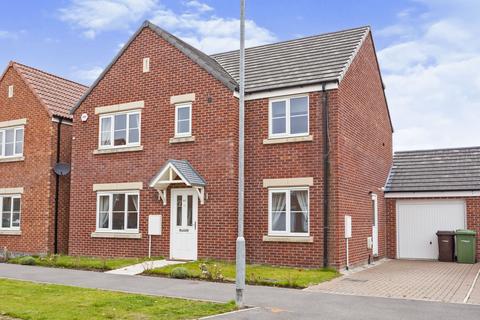 5 bedroom detached house to rent, Ruby Street, West Yorkshire WF1