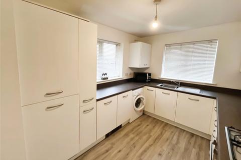 2 bedroom bungalow to rent, Granby Road, Doncaster DN12