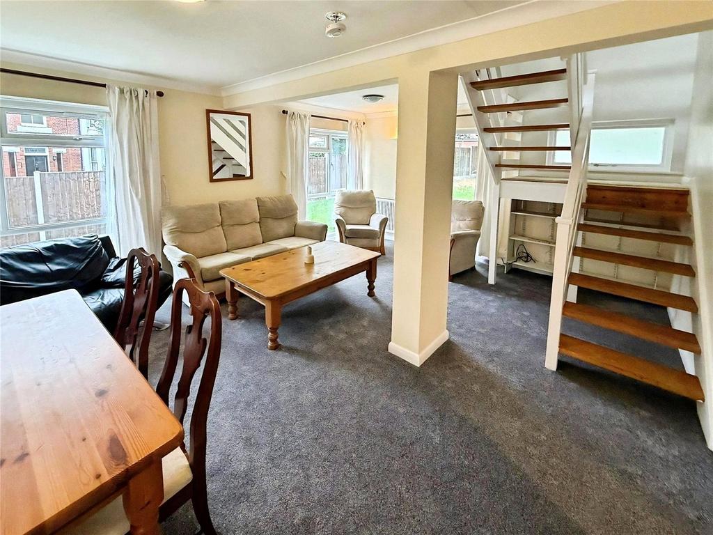 Living/Dining Room