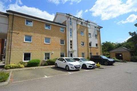 2 bedroom flat to rent, Bakers Close, St Albans