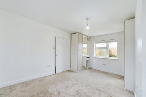 3 bedroom semi-detached house to rent, Wheatfield Road, Northamptonshire NN3