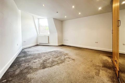 2 bedroom flat for sale, Nevill Street, Kent TN2