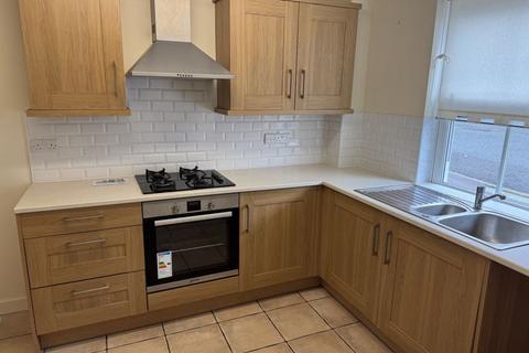 3 bedroom terraced house for sale, Weedon