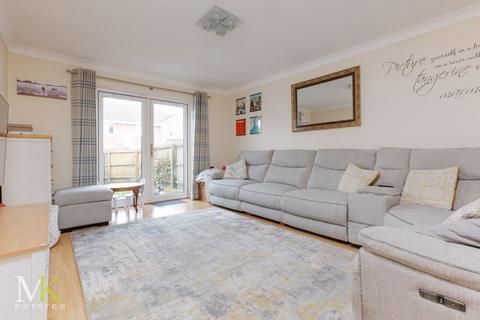 3 bedroom end of terrace house for sale, Dukes Close, Southbourne BH6