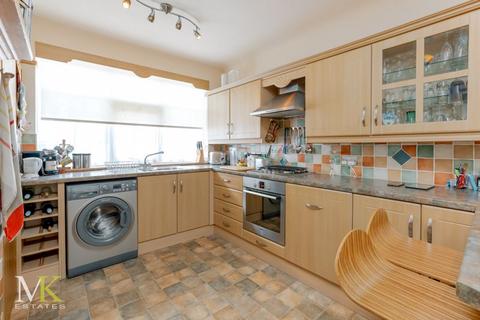 2 bedroom apartment for sale, Christchurch Road, Bournemouth BH7