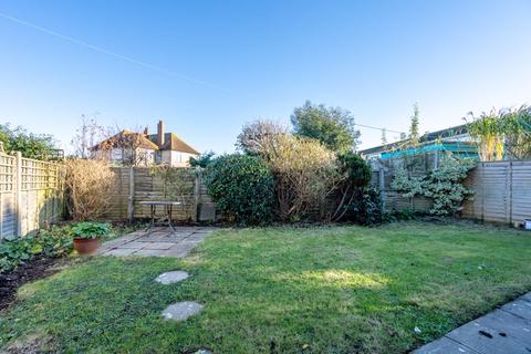 3 bedroom bungalow for sale, Constable Drive, Chichester