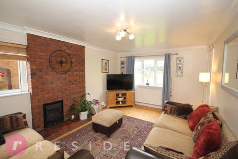 4 bedroom detached house for sale, Crowshaw Drive, Rochdale OL12