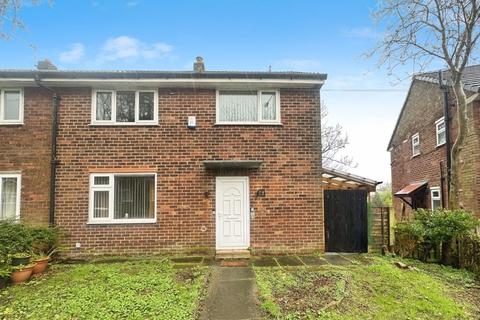 3 bedroom semi-detached house to rent, Hewart Drive, Bury