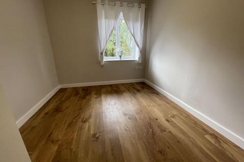 1 bedroom flat to rent, 2 Park Lodge Avenue, West Drayton, UB7