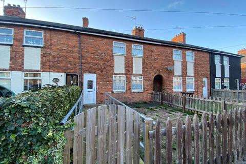 2 bedroom terraced house for sale, Bentley Grove, Hull, HU6 8NP