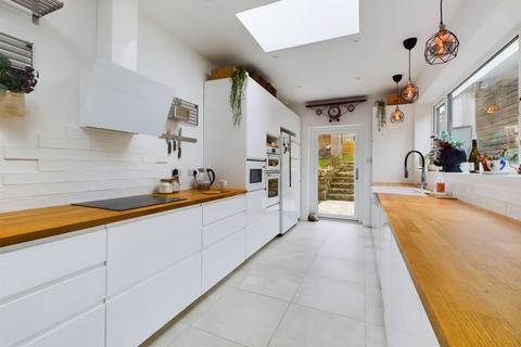 75 Carn Brea Lane, Pool, Redruth, TR15 3DS