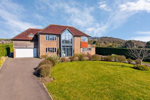 5 bedroom detached house for sale, Wycombe Road, Princes Risborough HP27
