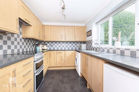 3 bedroom detached house for sale, Rimbury Way, Christchurch, BH23