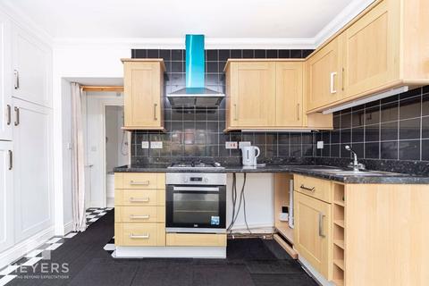 1 bedroom apartment for sale, 22 Foxholes Road, Bournemouth