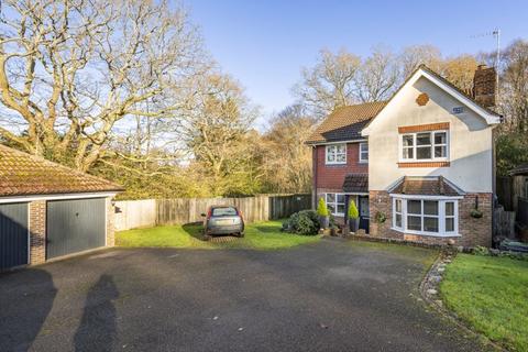 4 bedroom detached house for sale, Millbrook Road, Crowborough