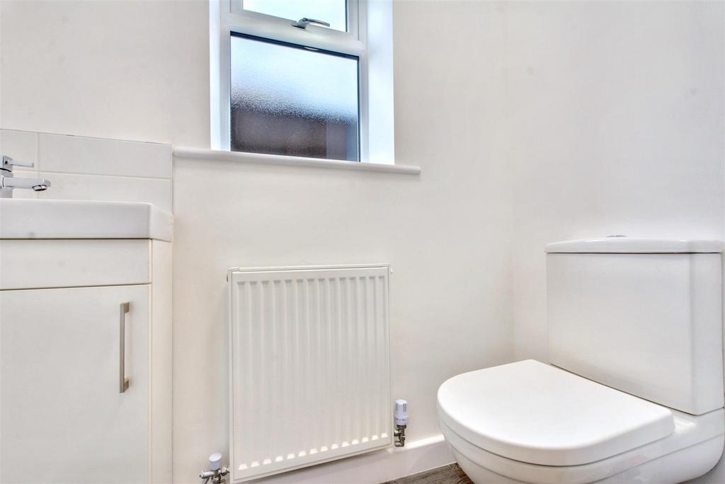 Ground Floor w.c.