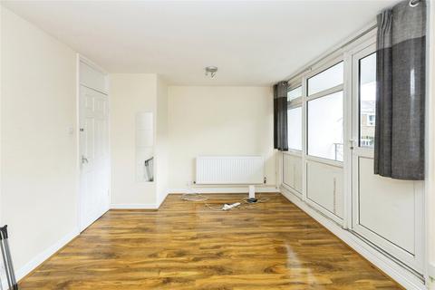 3 bedroom maisonette for sale, Gough Walk, Poplar, London, E14