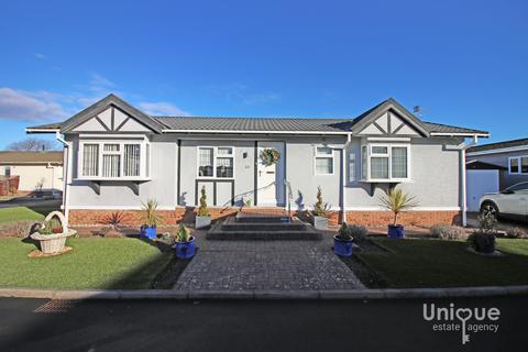 2 bedroom lodge for sale, Sandy Lane, Preesall, Poulton-le-Fylde, FY6