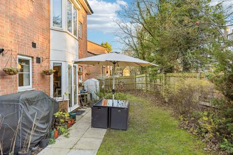 50 Applefield, Amersham, HP7 9NF