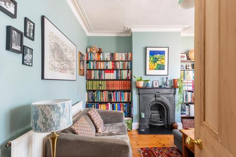 25 Belton Road, Bristol, BS5 0JS
